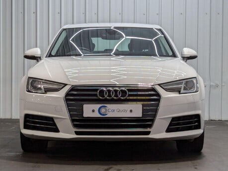 Audi A4 TFSI SPORT 19