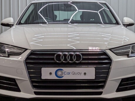 Audi A4 TFSI SPORT 24