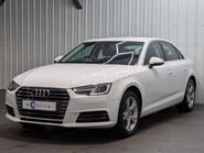 Audi A4 TFSI SPORT 25