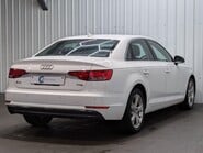 Audi A4 TFSI SPORT 42