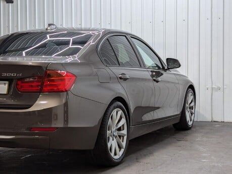 BMW 3 Series 320D MODERN 35