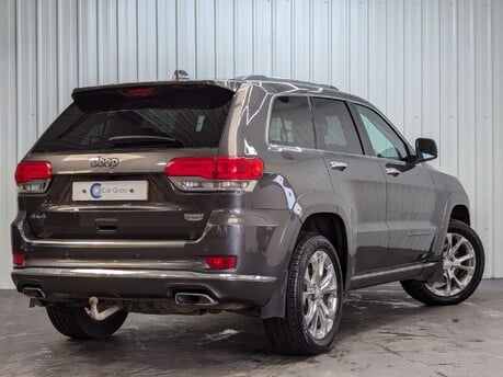 Jeep Grand Cherokee V6 MULTIJET II SUMMIT 2