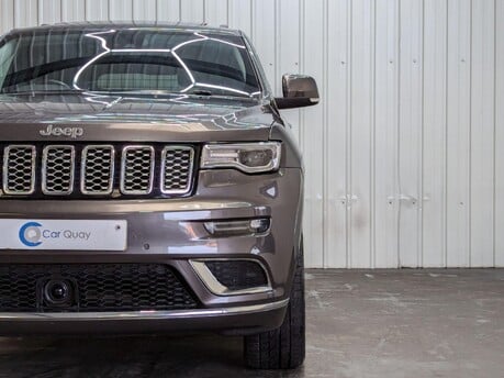 Jeep Grand Cherokee V6 MULTIJET II SUMMIT 28