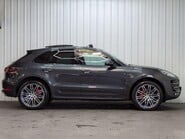 Porsche Macan TURBO PDK 12