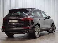 Porsche Cayenne S D PLATINUM EDITION TIPTRONIC S 2