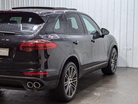 Porsche Cayenne S D PLATINUM EDITION TIPTRONIC S 36