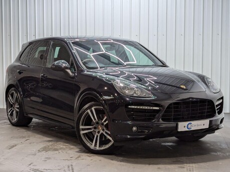 Porsche Cayenne V8 GTS TIPTRONIC S