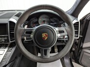 Porsche Cayenne V8 GTS TIPTRONIC S 71