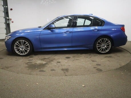 BMW 3 Series 330D M SPORT 8