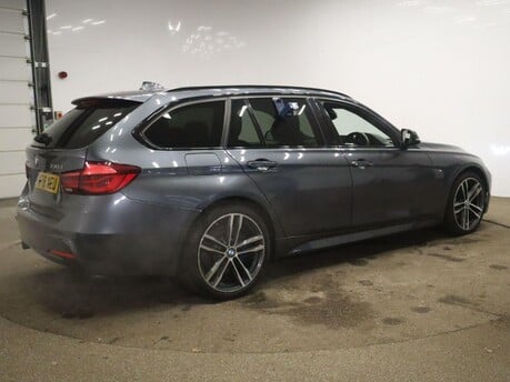 BMW 3 Series 330D XDRIVE M SPORT SHADOW EDITION TOURING 4