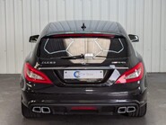 Mercedes-Benz CLS CLS63 AMG 38