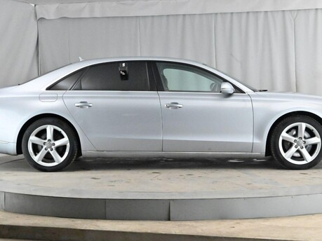 Audi A8 L TDI QUATTRO SE EXECUTIVE 4