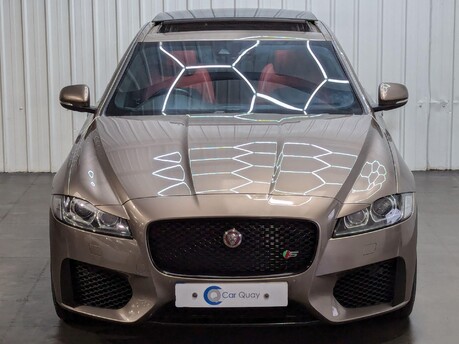 Jaguar XF V6 S 22