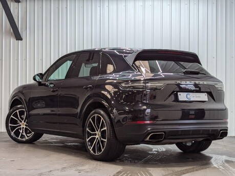 Porsche Cayenne V6 TIPTRONIC 11