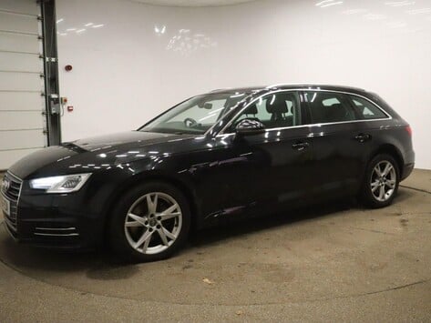 Audi A4 AVANT TDI ULTRA SPORT