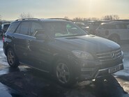 Mercedes-Benz M Class ML250 BLUETEC AMG SPORT 1