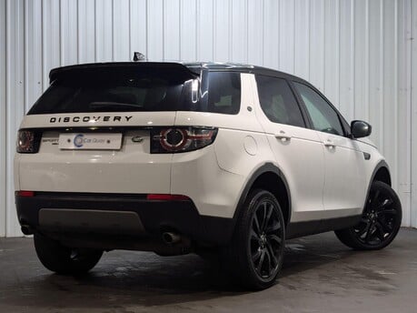 Land Rover Discovery Sport TD4 HSE BLACK 2