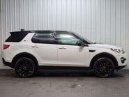 Land Rover Discovery Sport TD4 HSE BLACK 13