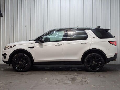 Land Rover Discovery Sport TD4 HSE BLACK 14