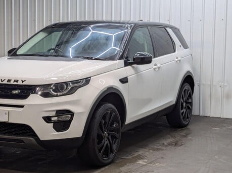 Land Rover Discovery Sport TD4 HSE BLACK 18