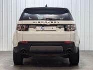 Land Rover Discovery Sport TD4 HSE BLACK 34