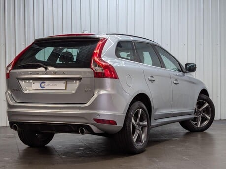 Volvo XC60 D4 R-DESIGN NAV 2