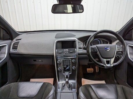 Volvo XC60 D4 R-DESIGN NAV 3