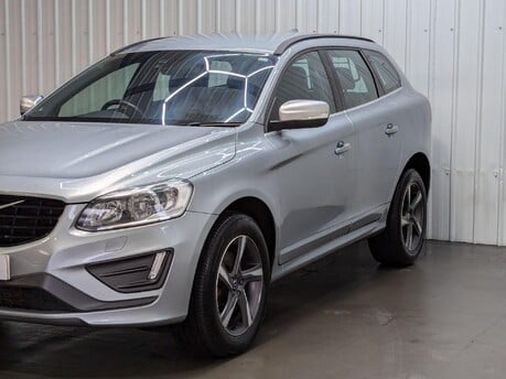 Volvo XC60 D4 R-DESIGN NAV 16