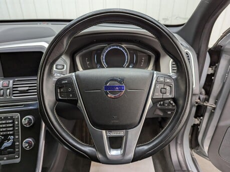 Volvo XC60 D4 R-DESIGN NAV 67