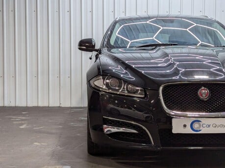 Jaguar XF D V6 S PORTFOLIO SPORTBRAKE 26