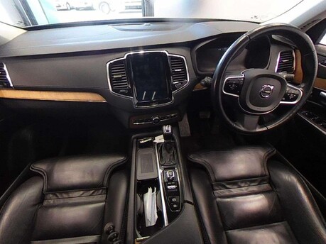 Volvo XC90 T5 INSCRIPTION AWD 8