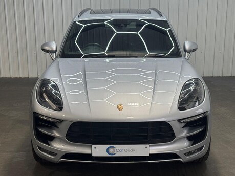 Porsche Macan S PDK 16