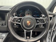 Porsche Macan S PDK 82