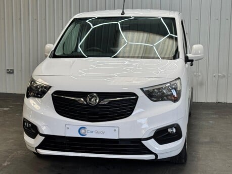 Vauxhall Combo L1H1 2300 SPORTIVE 2