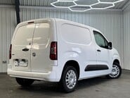 Vauxhall Combo L1H1 2300 SPORTIVE 25