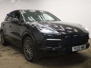 Porsche Cayenne V6 1