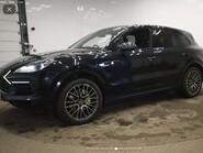 Porsche Cayenne V6 2