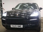 Porsche Cayenne V6 4