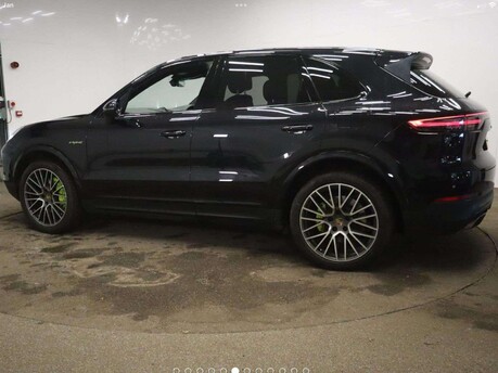 Porsche Cayenne V6 5