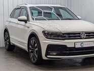 Volkswagen Tiguan R-LINE TECH TDI 4MOTION DSG 18