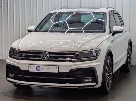 Volkswagen Tiguan R-LINE TECH TDI 4MOTION DSG 24