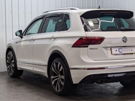 Volkswagen Tiguan R-LINE TECH TDI 4MOTION DSG 36