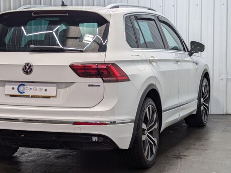 Volkswagen Tiguan R-LINE TECH TDI 4MOTION DSG 38