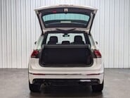 Volkswagen Tiguan R-LINE TECH TDI 4MOTION DSG 45