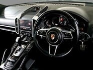 Porsche Cayenne D V6 PLATINUM EDITION TIPTRONIC S 5