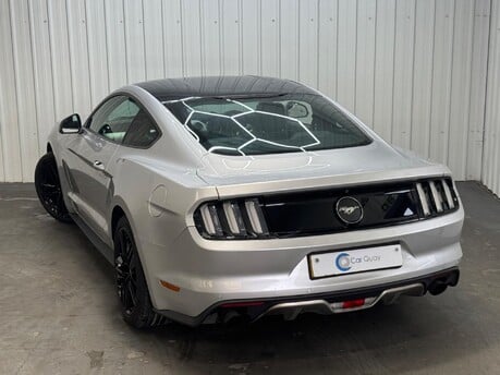 Ford Mustang ECOBOOST 11