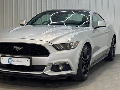 Ford Mustang ECOBOOST 14