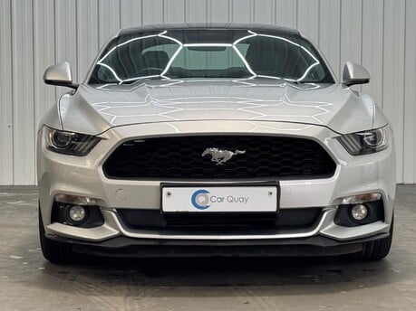 Ford Mustang ECOBOOST 17