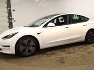 Tesla Model 3 LONG RANGE AWD 6