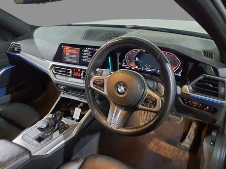 BMW 3 Series 320D M SPORT MHEV 5